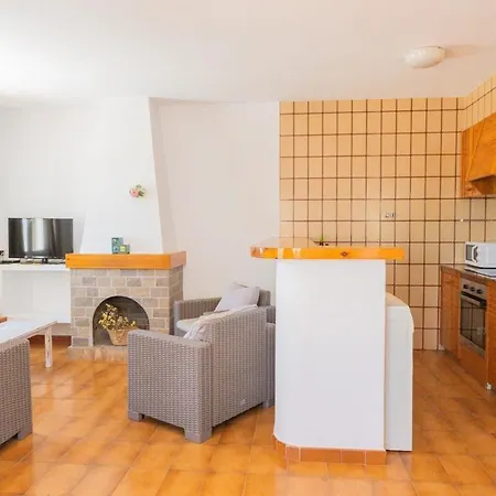 Sorelia - Close To The Beach & Sea Views *